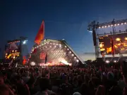 Glastonbury fans rage at ticket queue after coach tickets sell out