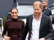 Harry and Meghan 'taking a break from public life' in reported U-turn