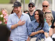 Harry and Meghan to Skip Sandringham Christmas, Insider Says