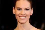 Hilary Swank announces pregnancy with third child