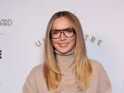 Jodie Comer emotional message after UK Theatre Award win