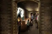 London Museum's first exhibit to open in rediscovered Roman vaults