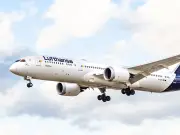 Lufthansa 747 aborts LAX landing, tail nearly hits runway
