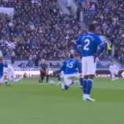Maitland-Niles refuses to take knee in Premier League anti-racism campaign