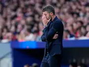 Man Utd lose to Atletico with 10 men as Carrick decision questioned