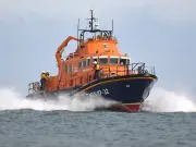 Man vanishes into sea during Storm Austen in Torbay after nine-hour search