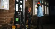 Police settle debate on reporting door-knocking children this Halloween