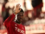 Robinson urges patience with Aberdeen winger Tony Yogane