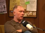 Scholes disagrees with Rooney over Man City title medals