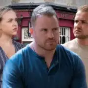 Sean Slater returns to EastEnders as Craig's Amy kidnap ordeal worsens