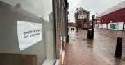 Tamworth residents call town 'crap' and 'dying' as shops close