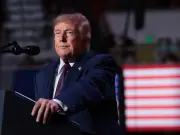 Trump's wild week: emergency threats, golf lies, Vance clangers