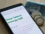 UK households nearly £3,000 worse off, says Resolution Foundation