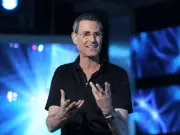 Uri Geller vows not to use psychic powers to punish Man City in financial scandal