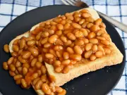 Worcestershire sauce makes baked beans tastier, chefs say