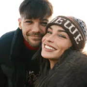 Zara McDermott shows off LA home she shares with Louis Tomlinson