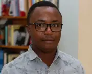 Zimbabwean author denies AI wrote prize-winning story